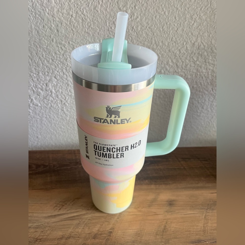 NEW Stanley 40oz - Warm Serene Brushstrokes